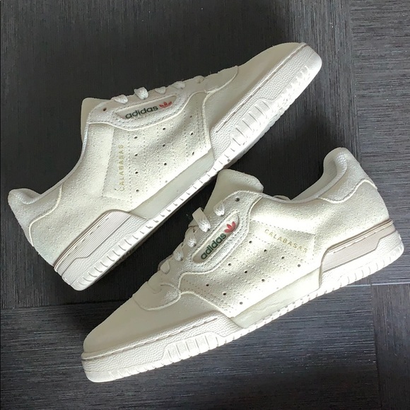 calabasas shoes white